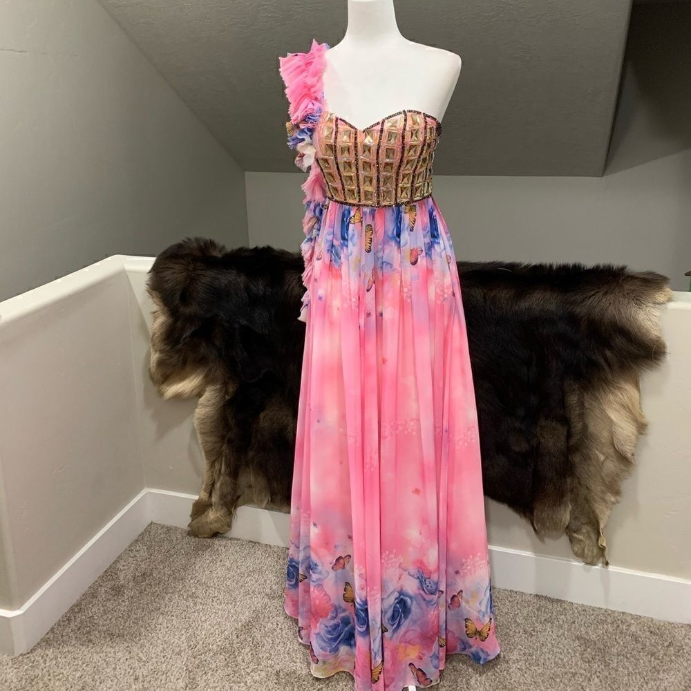 New One-Shoulder Floral Print Chiffon Gown With Beads